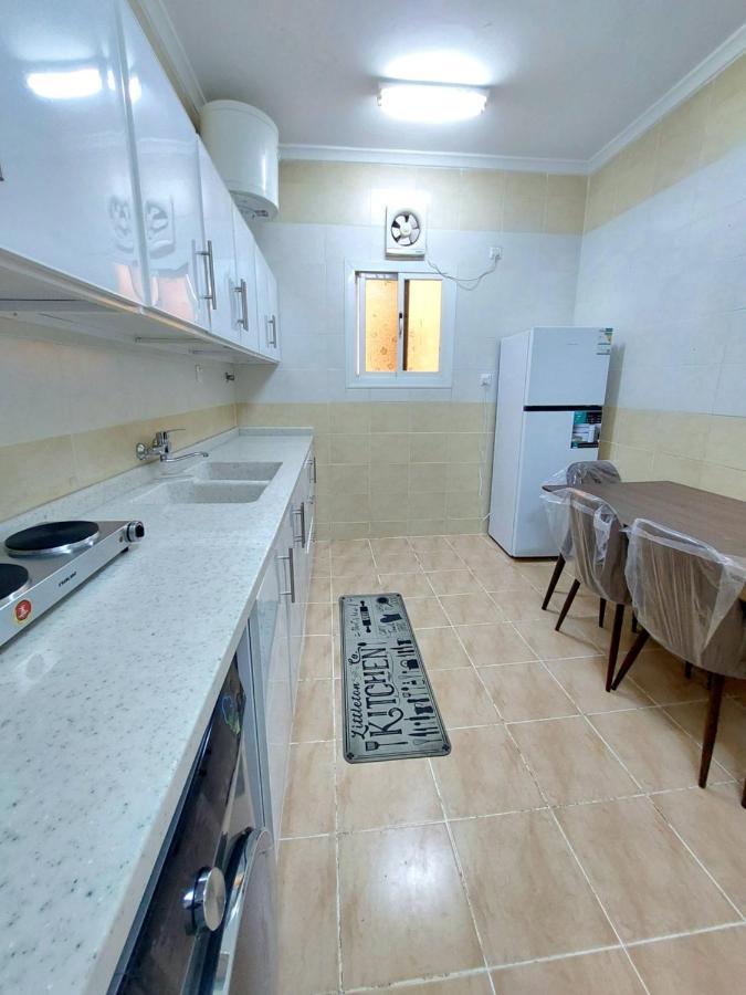 Apartamento شقة واسعة غرفتين نوم وصالة Tabuk Exterior foto